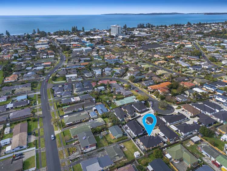 16a Lillian Place Orewa_31
