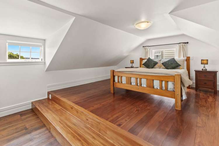 4 Russell Esplanade Rawene_11