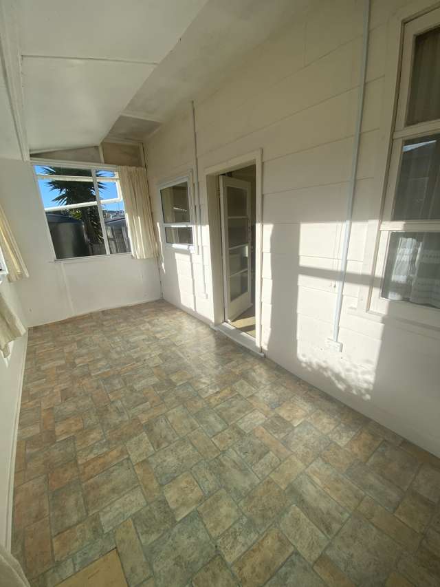 2/1 Marshall Liang Avenue Mount Roskill_1