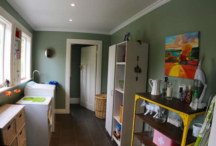 25 York Road Titirangi_12