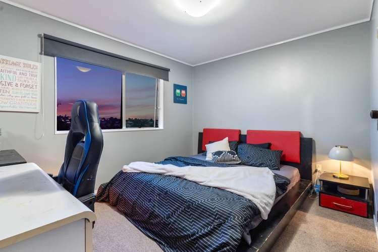 1/82a Captain Scott Road Glen Eden_10