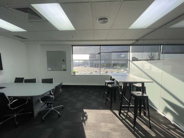 15 Osterley Way Manukau City_2