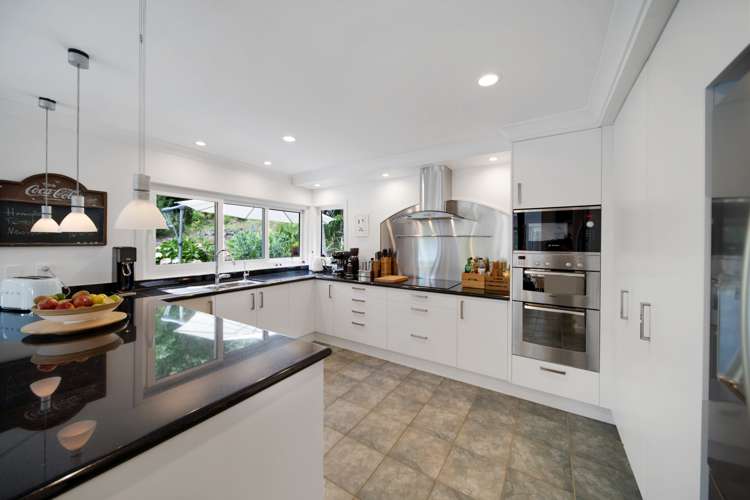 104 Awanui Rise Papakura_8