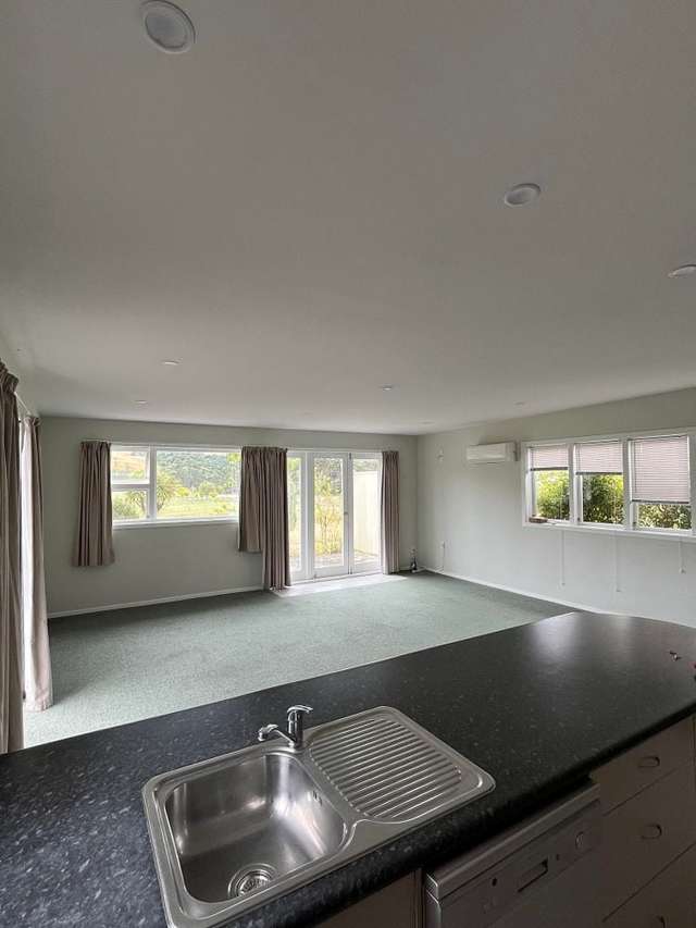 34 Arahura Drive Longbush_2