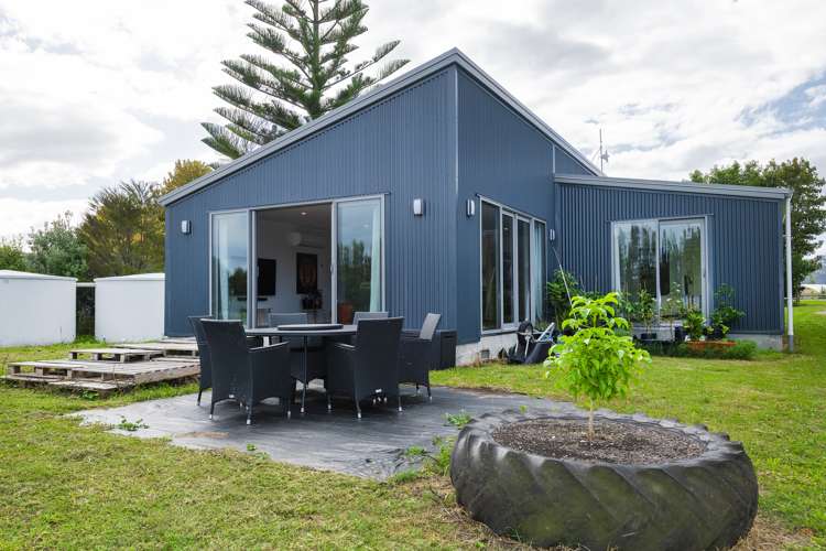 526 Nelson Road Riverdale_2