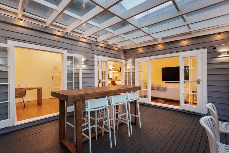 83 Golf Road New Lynn_21