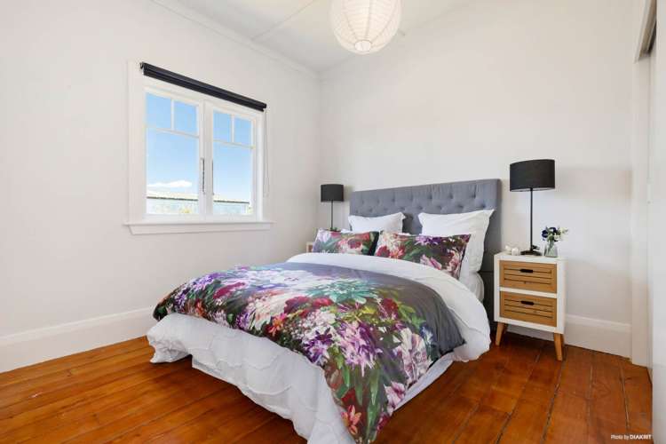 250 Hull Road Waiuku_14