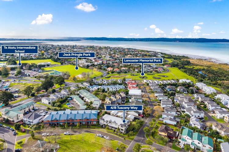 4/8 Tuscany Way Te Atatu Peninsula_14