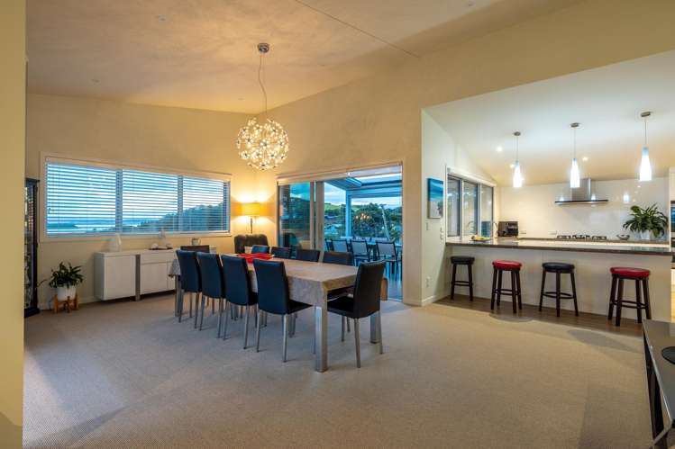 5 Church Bay Road Oneroa_17