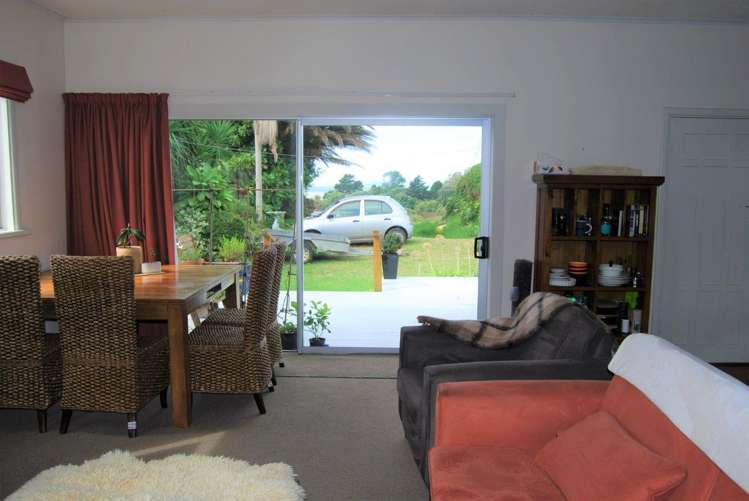 26 Marsden Point Road Ruakaka_11