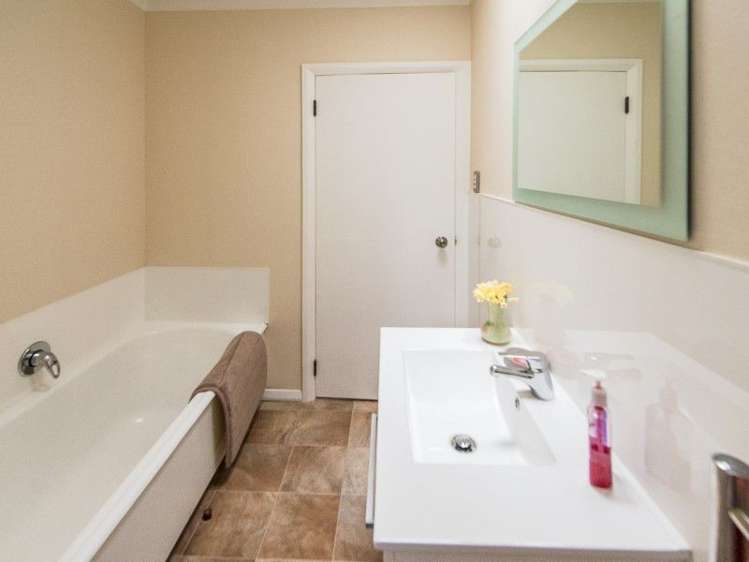 30 Selwyn Crescent College Estate_12