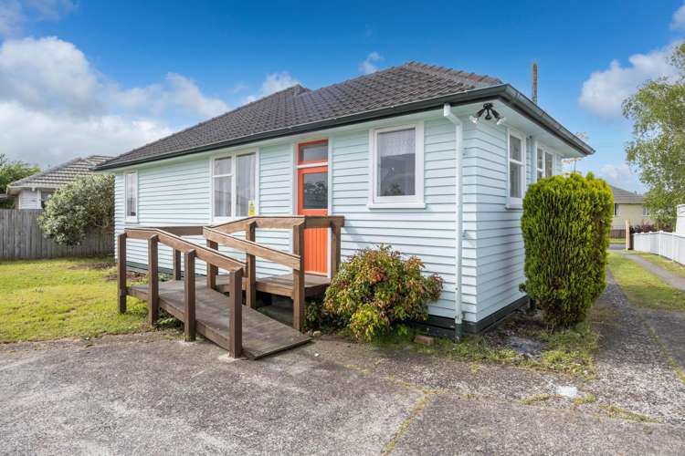 10 Byron Road Enderley_12