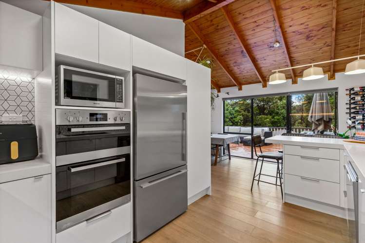 39 Turanga Road Henderson Valley_12