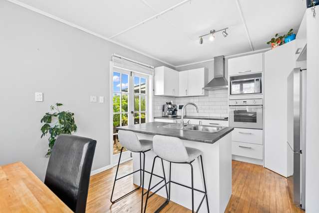 28 Charles Street Te Kamo_4