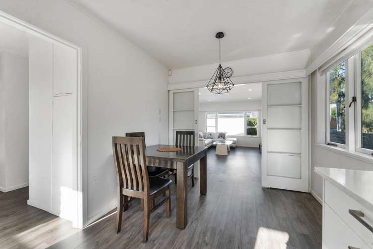 8 Becroft Drive Forrest Hill_11