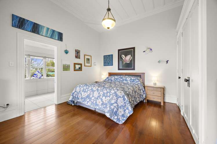 2179 State Highway 16 Helensville_17