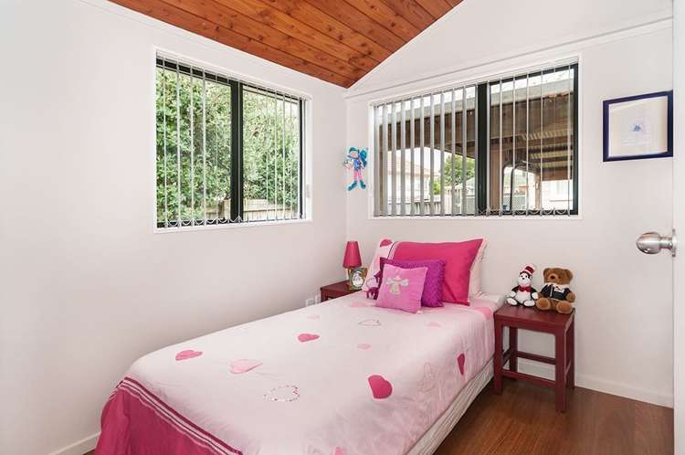 128a Elstree Avenue Point England_9