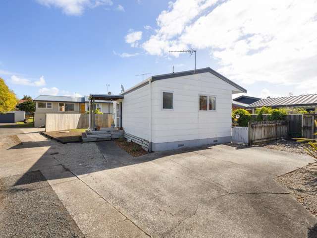 50 and 50A Mansel Avenue Hillcrest_2
