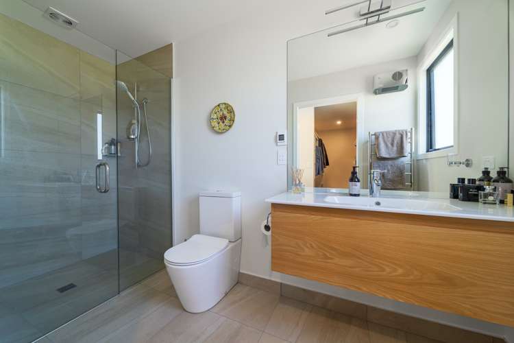 40 Mcadam Drive Jacks Point_11