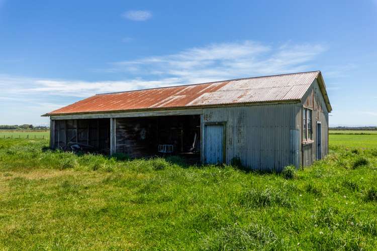 1328 The Lake Road Leeston_14