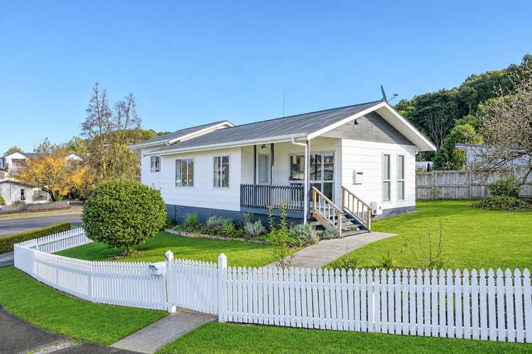 1 Birch Hill Place_3
