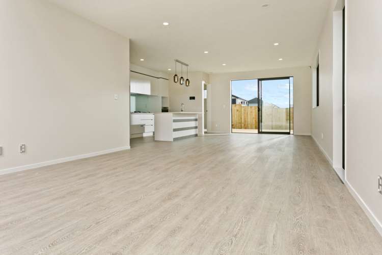 7 Camp X Place Whenuapai_18