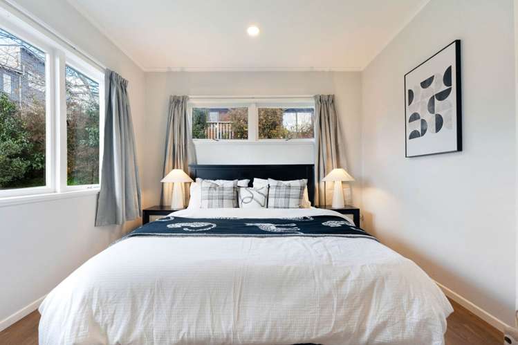 1/227 Wairau Road Totara Vale_14