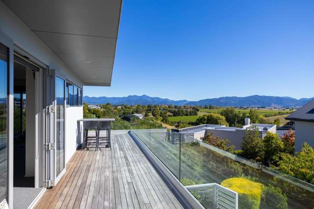 7 Golf View Close Fairhall_1