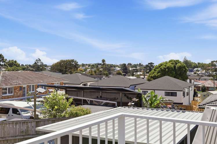 2/110 Hillside Road_2