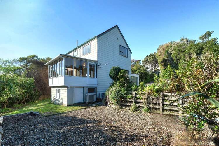 9 Atwood Grove Churton Park_17