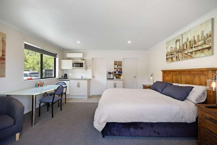 2 Preston Drive Arrowtown_10