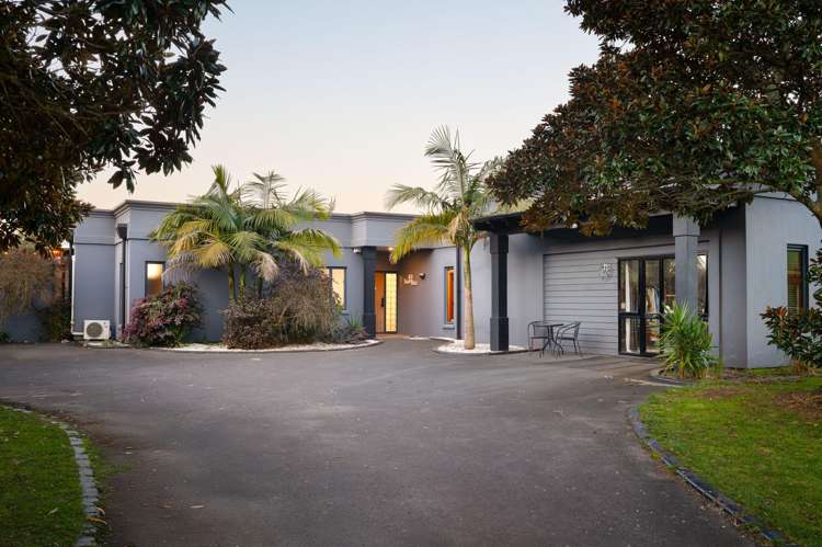 331 Athlone Drive Cambridge_19