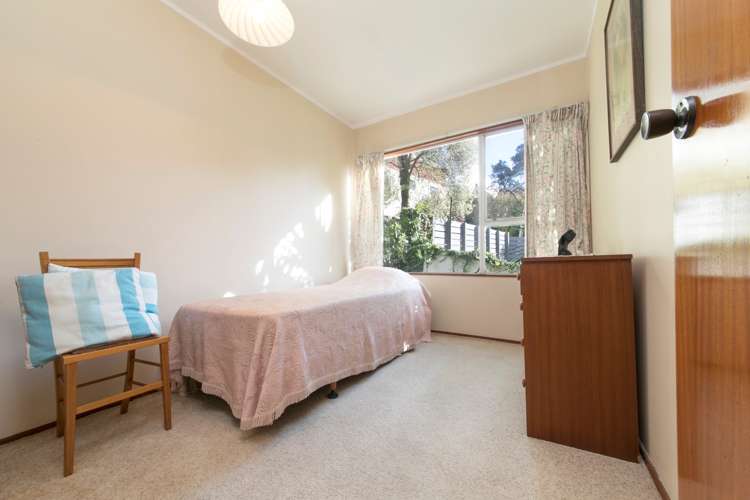 199 Godley Road Titirangi_9