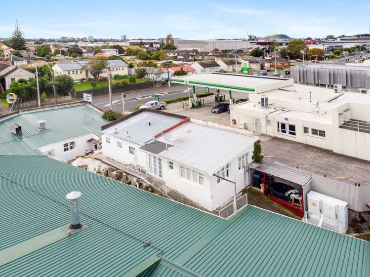 263 Mount Smart Road Onehunga_22