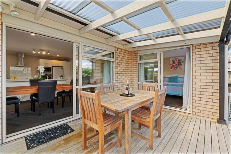 12 Ross Crescent Orewa_10