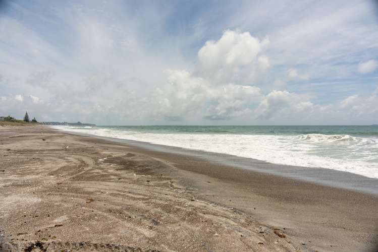 16 Costello Crescent Pukehina_21