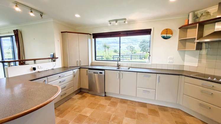 1200 Redhill Road_5