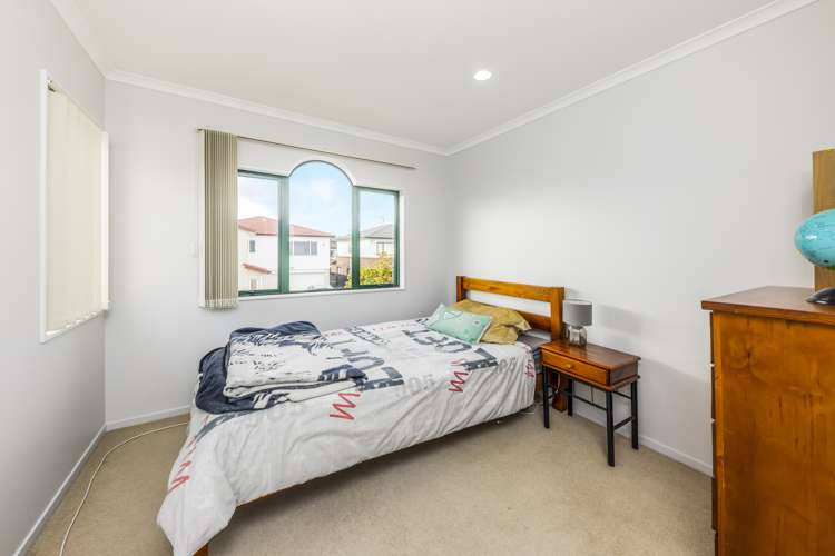 38 Maypark Crescent Flat Bush_15
