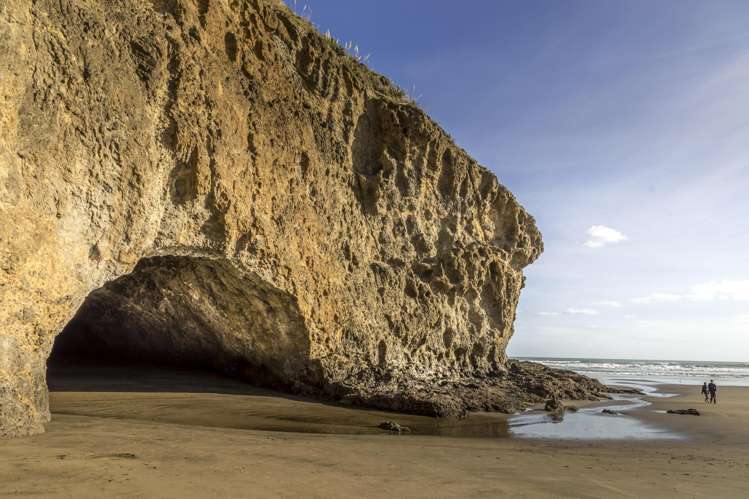 7 Tasman View Road Bethells Beach_26