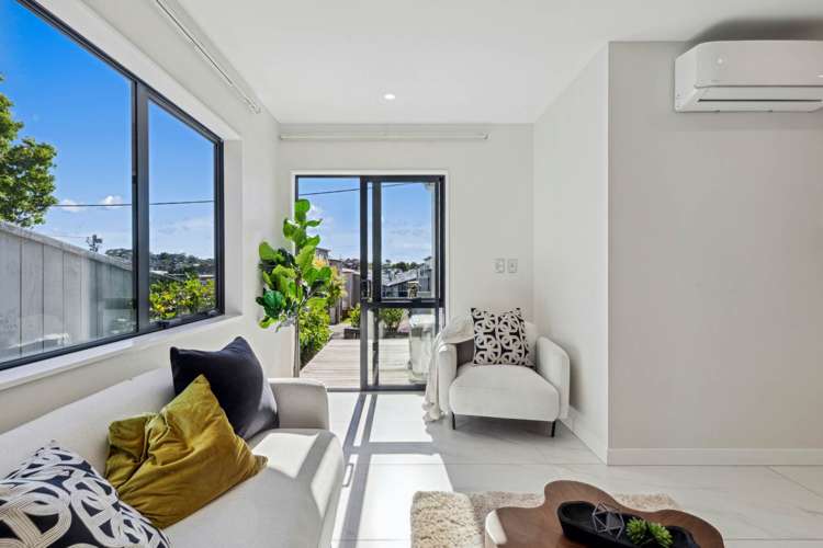 10a Woodall Place Totara Vale_5