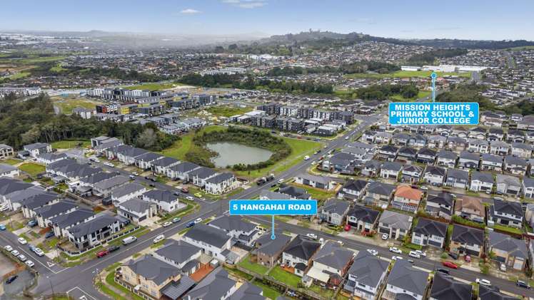 5 Hangahai Road Flat Bush_18