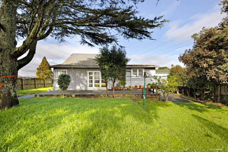 21 McLennan Road Mt Wellington_7