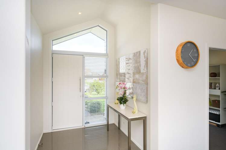 175 Pacific Drive Fitzherbert_3