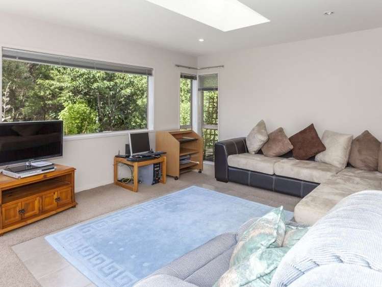 102 Alexander Close Thames_14