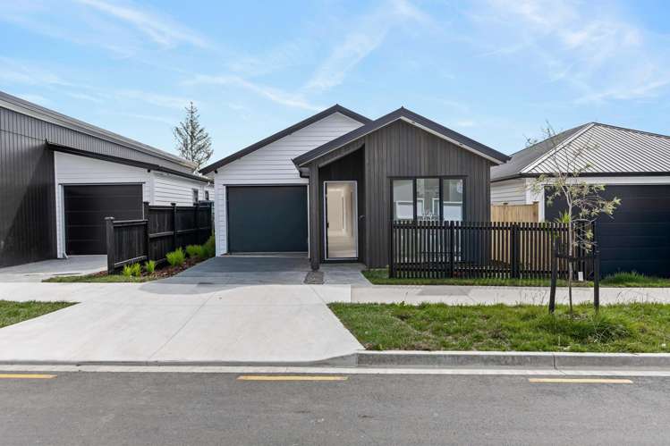 382 Te Taruna Drive_0