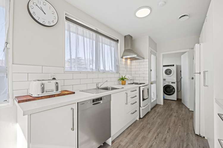 21 Besant Place Avondale_4