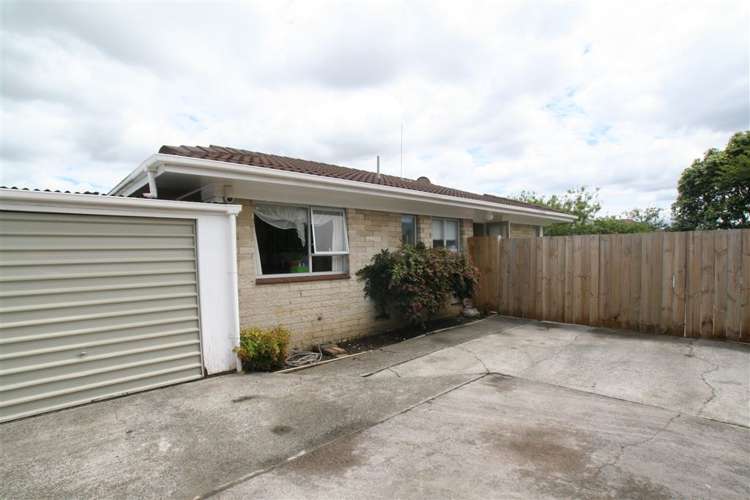2/40 Blanes Road Manurewa_5