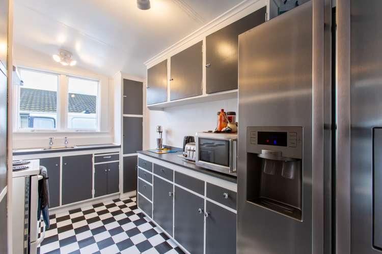 207 High Street Dannevirke_11