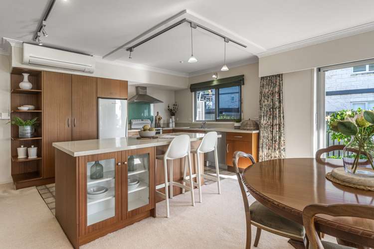 1/19 The Parade Saint Heliers_11