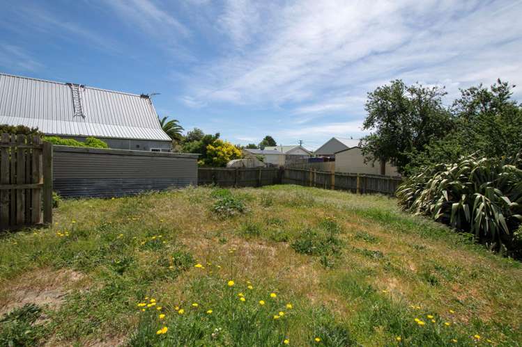 245 Breezes Road Aranui_10